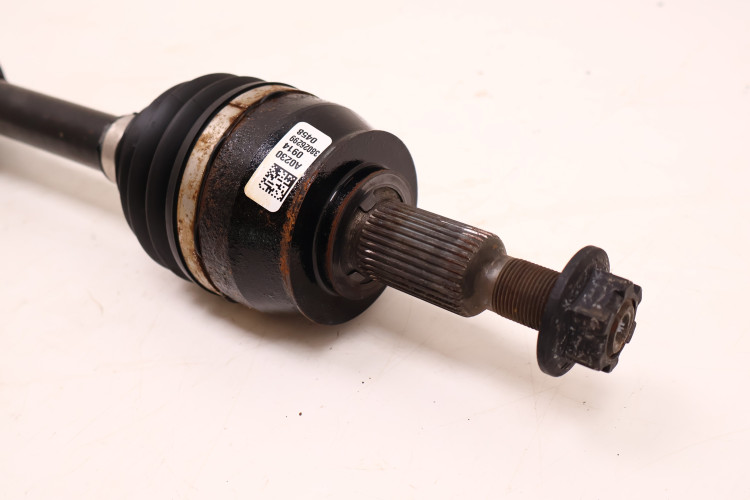 JEEP CHEROKEE KL 2.0 MTJ PÓŁOŚ LEWA TYŁ P52123658AC