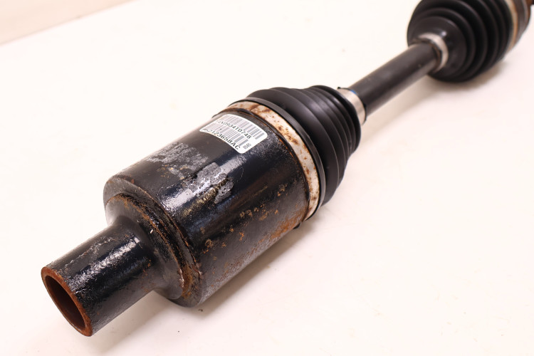 JEEP CHEROKEE KL 2.0 MTJ PÓŁOŚ LEWA TYŁ P52123658AC
