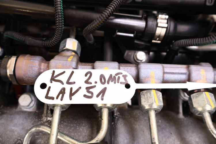 JEEP CHEROKEE KL 2.0 MTJ SILNIK LAY51