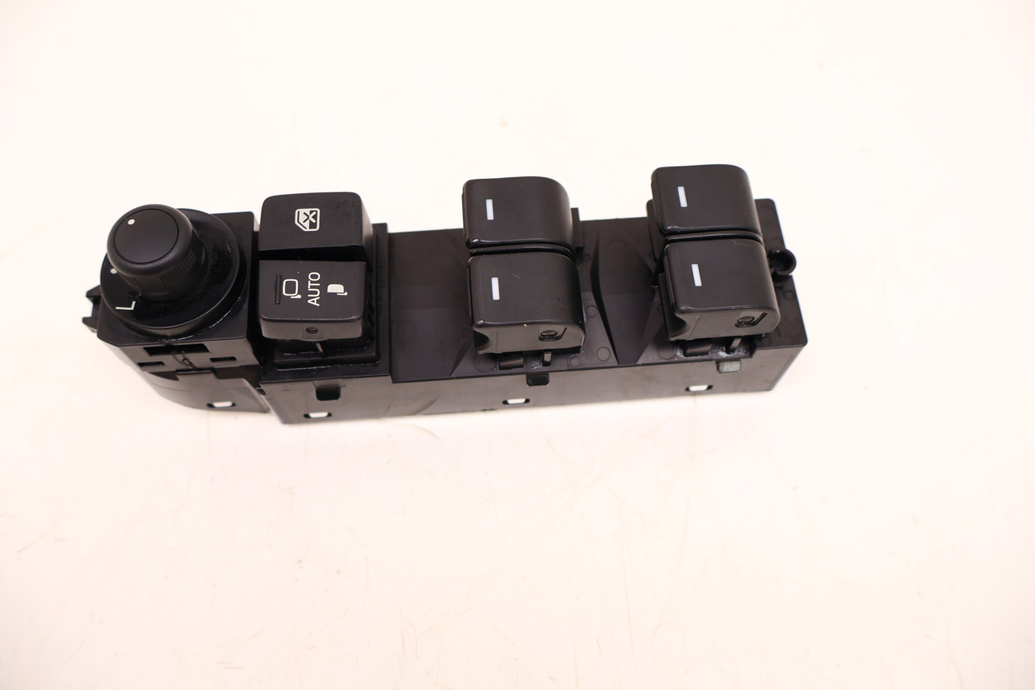 MAZDA CX-5 II 17- PRZEŁĄCZNIK PANEL SZYB LEWY PRZÓD 5AB-00607A02