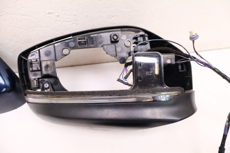 MAZDA CX-5 II 17- OBUDOWA LUSTERKA PRAWA 42M 8 PIN KB7W69121