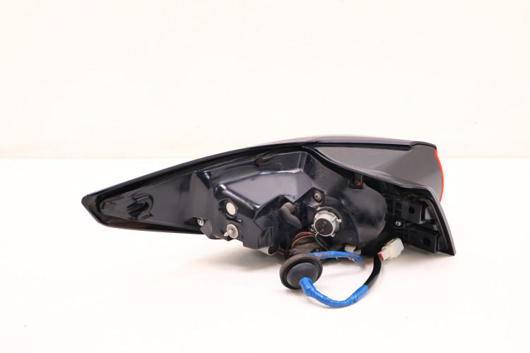 MAZDA CX-5 II 17- LAMPA PRAWA TYŁ KB8A51150