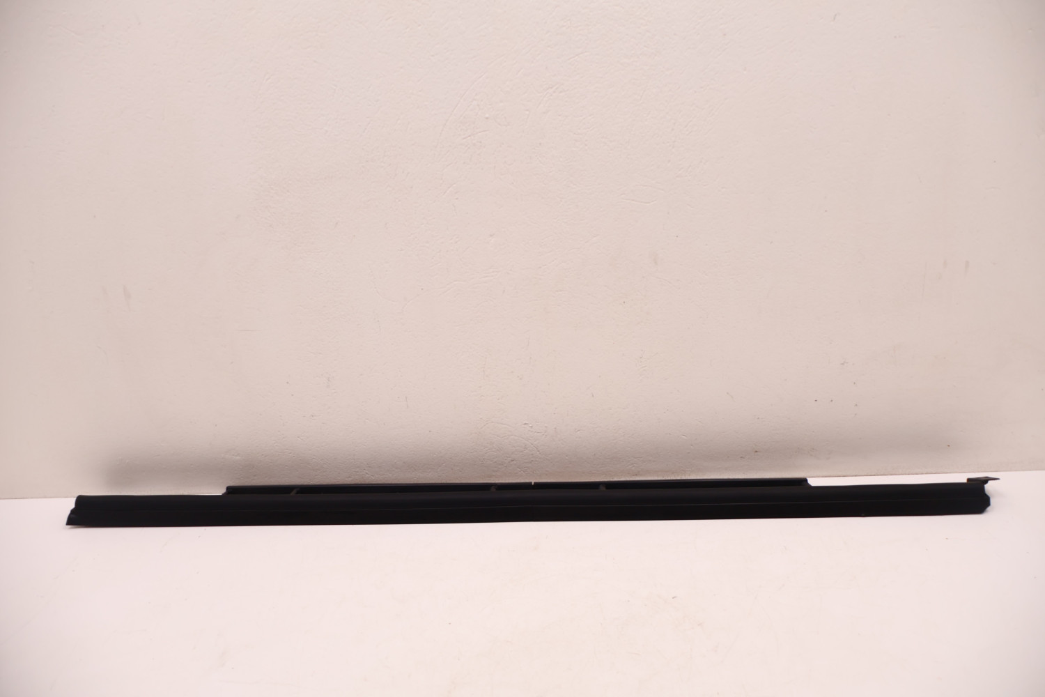 MAZDA CX-5 II 17- LISTWA PROGOWA PRAWA KB7W-51PL1, K2443