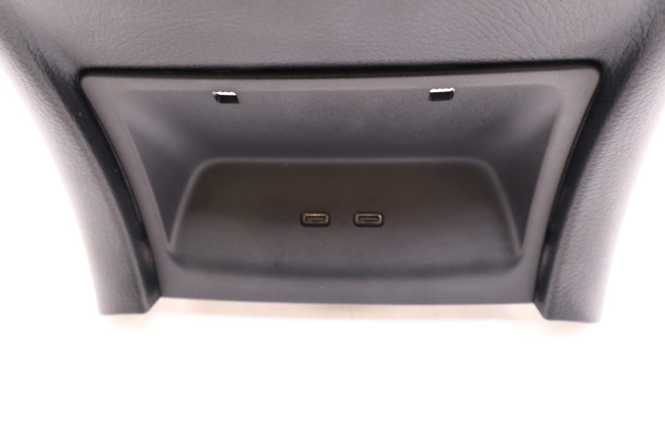 MERCEDES-BENZ CLE A236 300 4MATIC KRATKA NAWIEU TYŁ A20668065009051