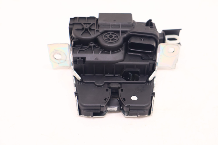 MERCEDES-BENZ CLE A236 ZAMEK KLAPY BAGAŻNIKA A0997502200