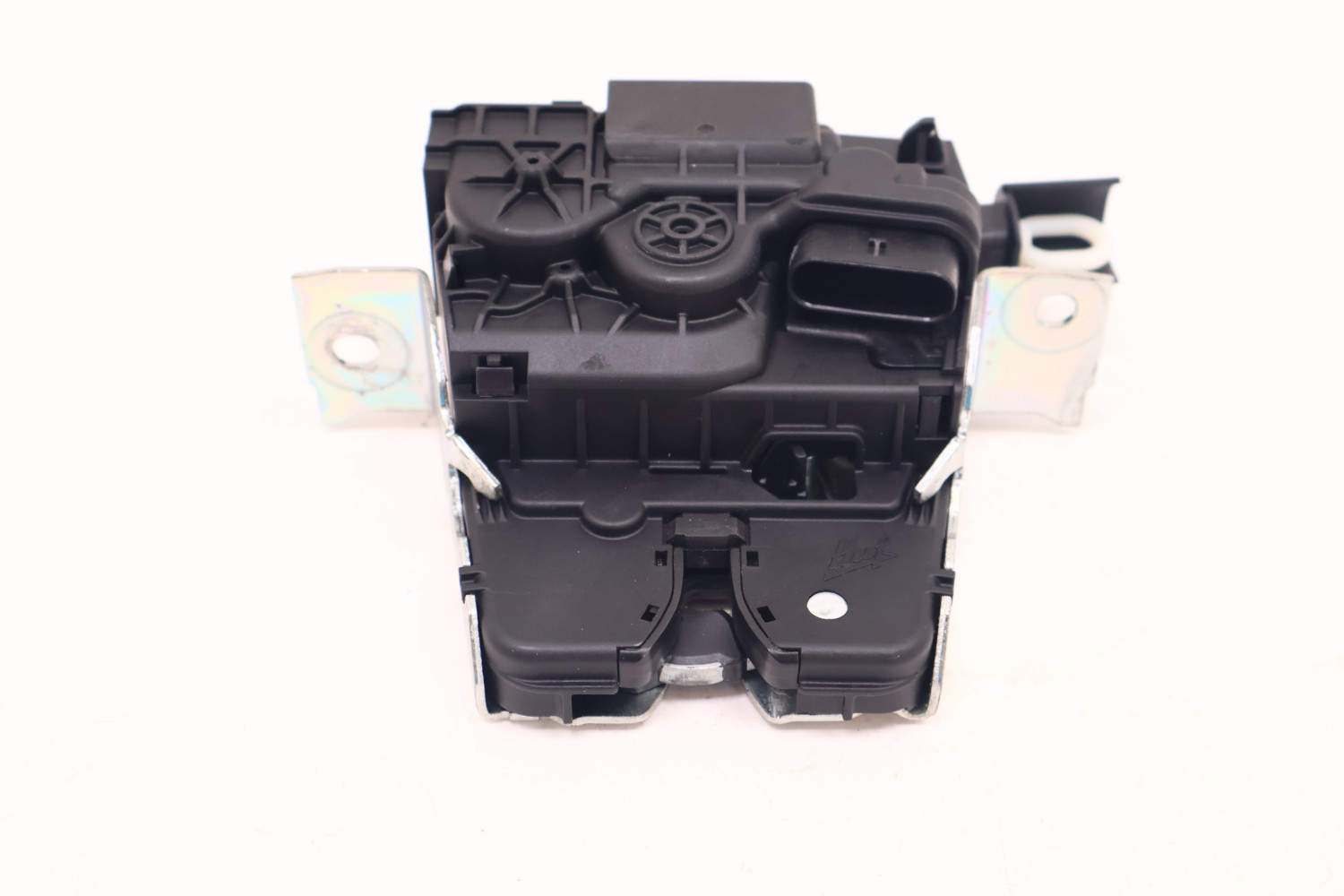 MERCEDES-BENZ CLE A236 ZAMEK KLAPY BAGAŻNIKA A0997502200