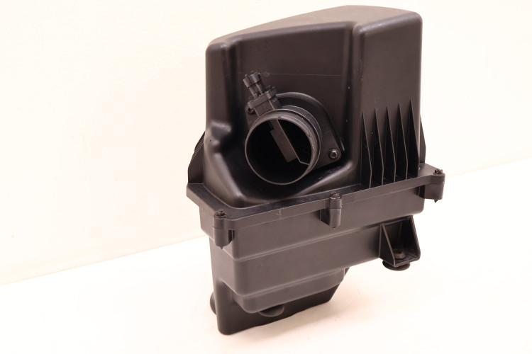 JEEP CHEROKEE KL 2.0 MTJ OBUDOWA FILTRA POWIETRZA 52022357AB