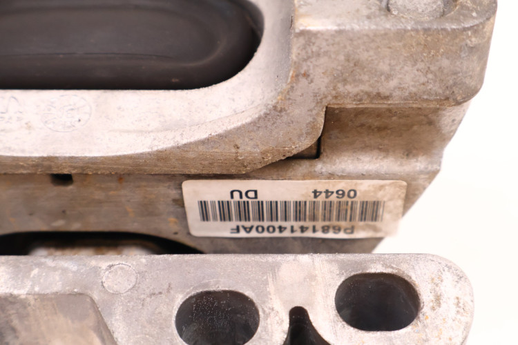 JEEP CHEROKEE KL 2.0 MTJ ŁAPA PODUSZKA SILNIKA P68141400AF