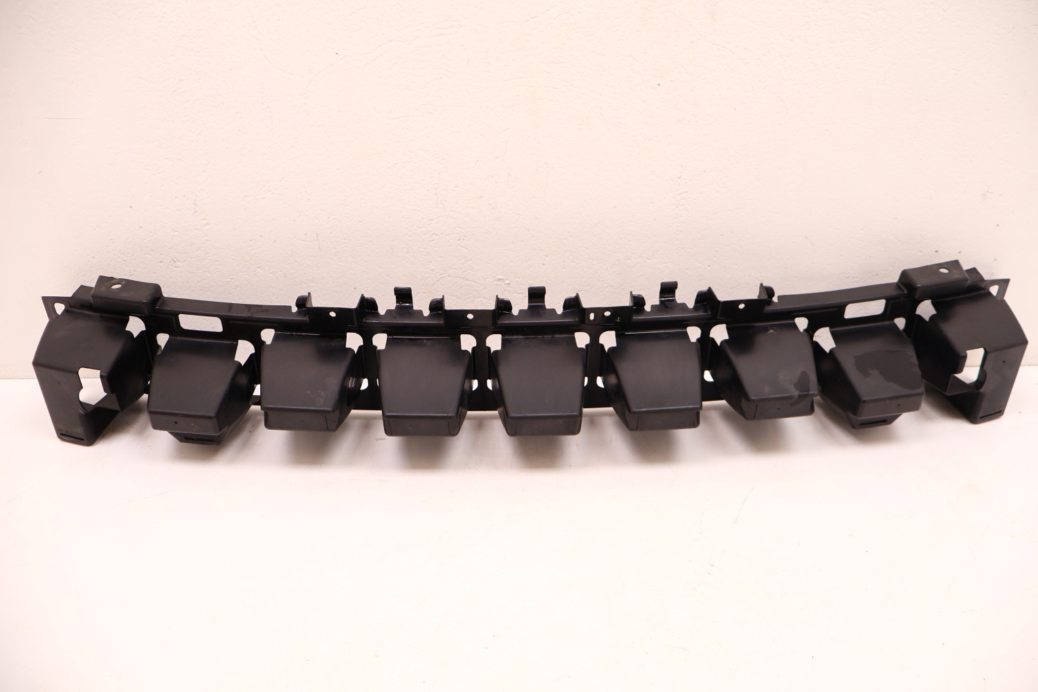 JEEP CHEROKEE KL ABSORBER ZDERZAKA PRZÓD 68200496AC