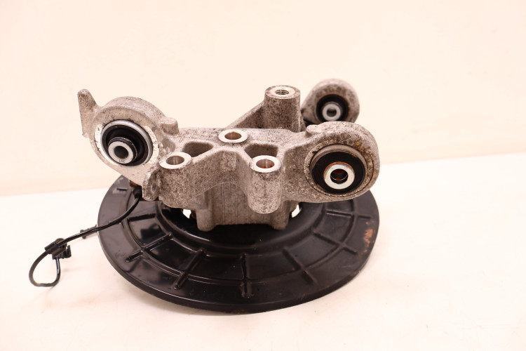 JEEP CHEROKEE KL 2.0 MTJ PIASTA ZWROTNICA PRAWA TYŁ '05090073AC
