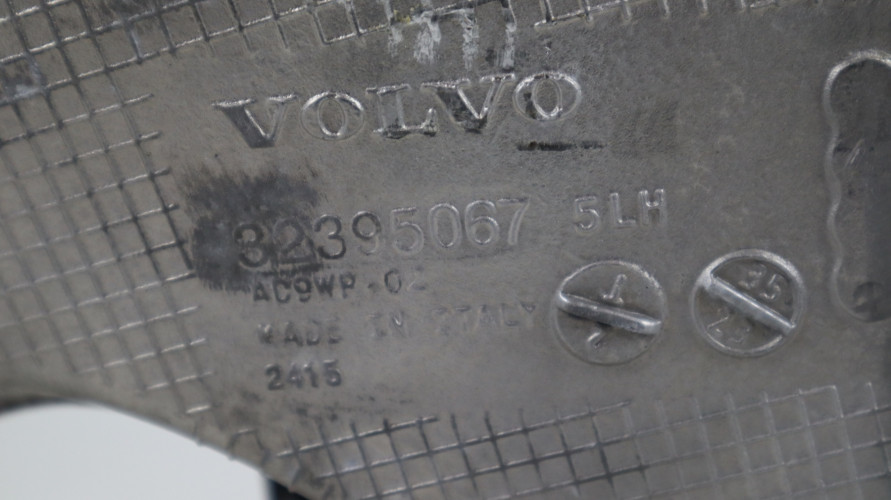 VOLVO XC90 II ZAWIESZENIE LEWE TYŁ 32217286, 32395004, 32395067