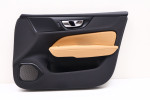 VOLVO V60 II BOCZEK DRZWI PRAWY PRZÓD 30747502, 31490902