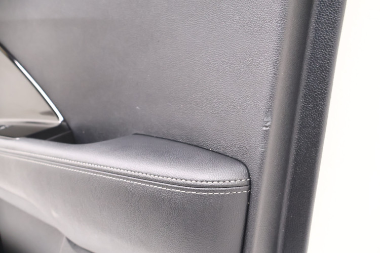 KIA NIRO I BOCZEK DRZWI PRAWY PRZÓD 82321-G5000
