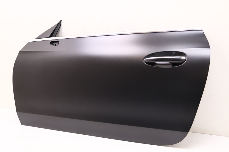 MERCEDES-BENZ CLE A236 DRZWI LEWE