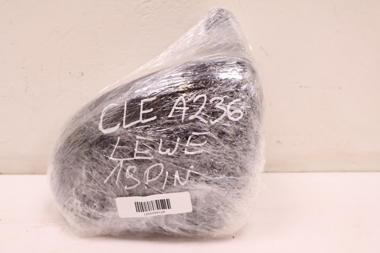 MERCEDES-BENZ CLE A236 LUSTERKO LEWE 19 PIN
