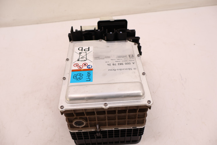 MERCEDES-BENZ CLE A236 300 4MATIC AKUMULKATOR BATERIA HYBRYDA A0009827824