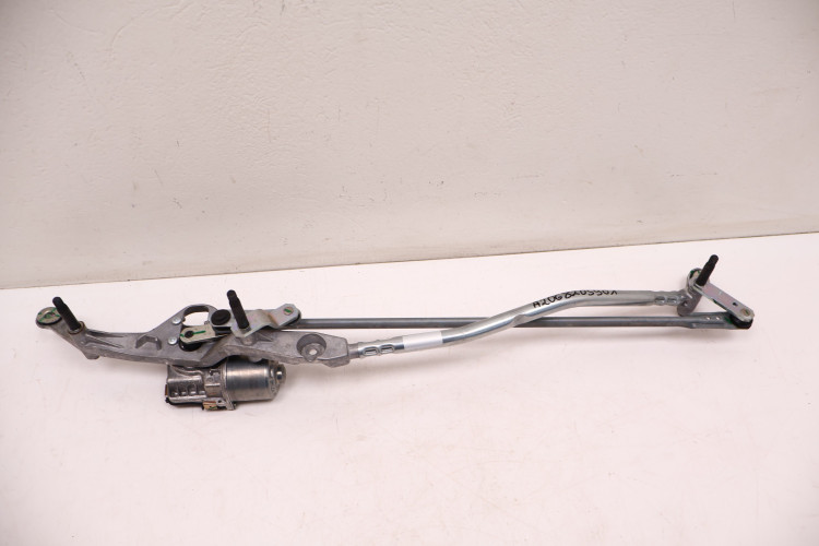 MERCEDES-BENZ CLE A236 SILNICZEK MECHANIZM WYCIERACZEK A2068205901