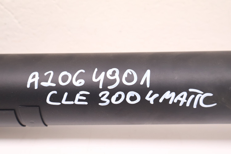 MERCEDES-BENZ CLE A236 300 4MATIC WAŁ NAPĘDOWY A2064901