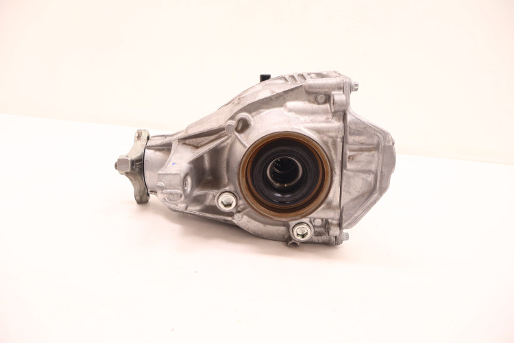 MERCEDES-BENZ CLE A236 300 4MATIC DYFER MOST TYŁ A2063505404