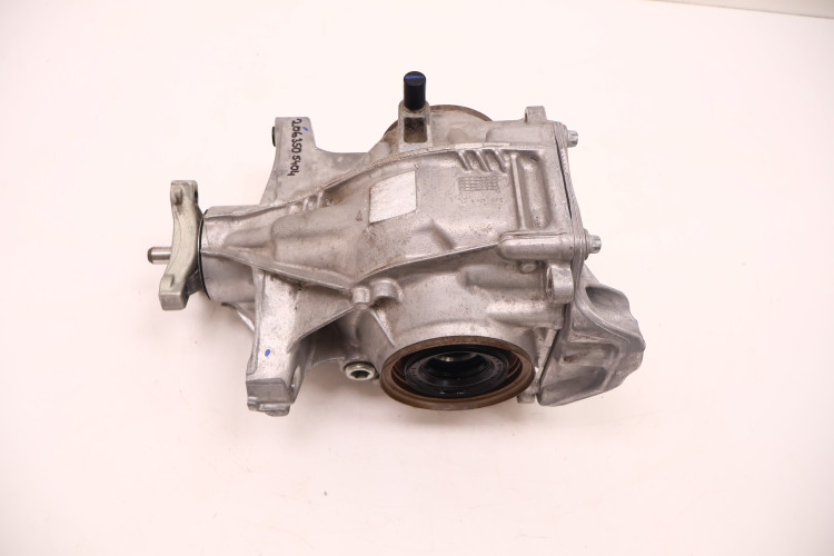MERCEDES-BENZ CLE A236 300 4MATIC DYFER MOST TYŁ A2063505404