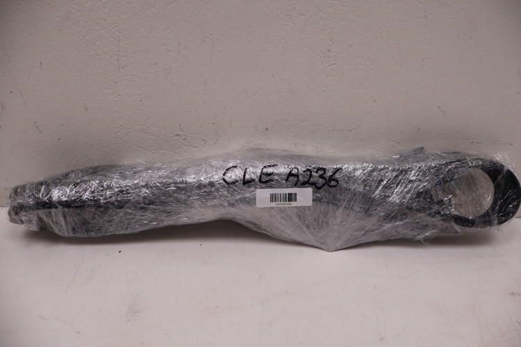 MERCEDES-BENZ CLE A236 USZCZELKA KLAPY BAGAŻNIKA A2367505300