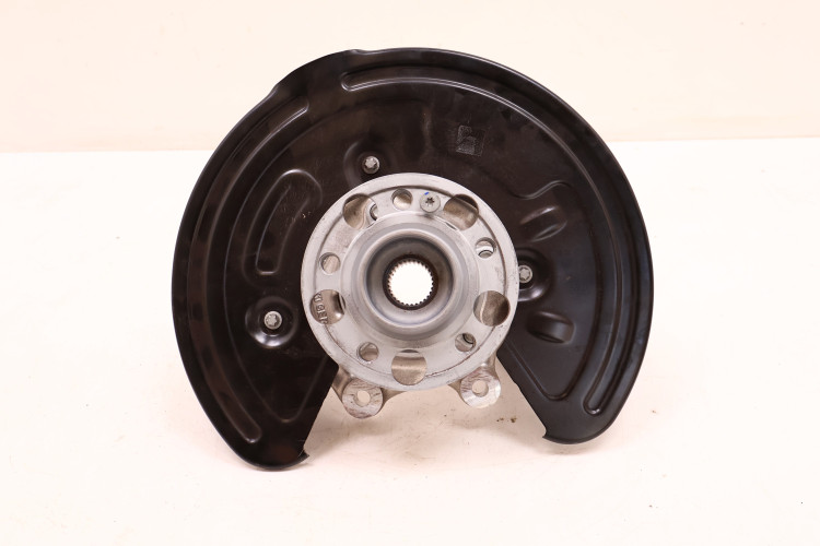 MERCEDES-BENZ CLE A236 300 4MATIC PIASTA ZWROTNICA PRAWA TYŁ 2360200