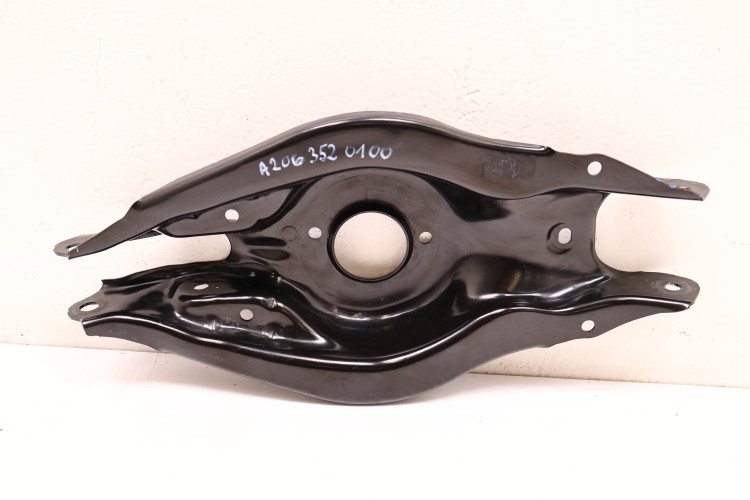 MERCEDES-BENZ CLE A236 WAHACZ DOLNY TYŁ A2063520100