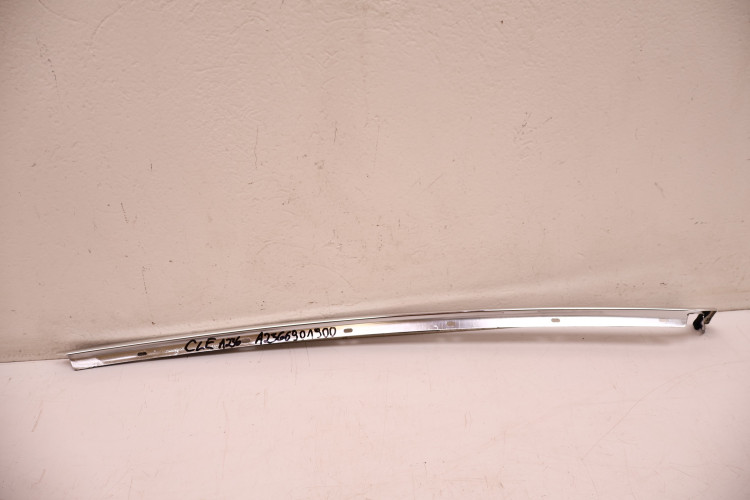 MERCEDES-BENZ CLE A236 LISTWA SZYBY CZOŁOWEJ LEWA CHROM A2366901900