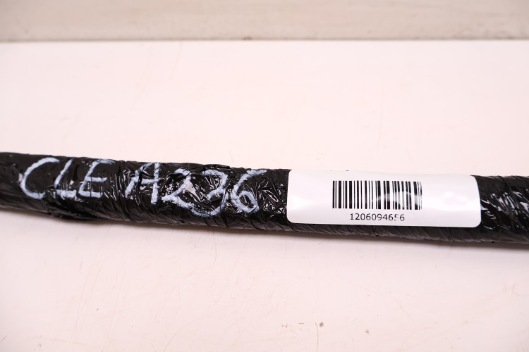 MERCEDES-BENZ CLE A236 LISTWA SZYBY CZOŁOWEJ LEWA CHROM A2366901900