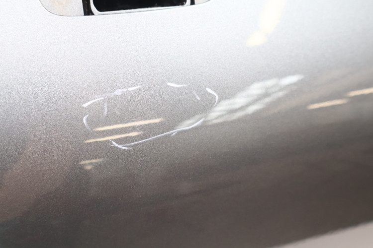 VOLVO XC60 II DRZWI LEWE PRZÓD 714