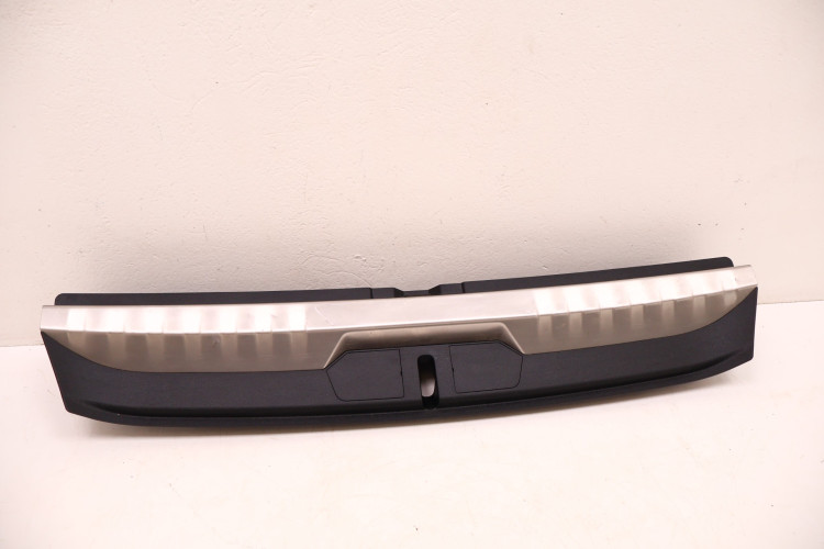 BMW 3 G21 OSŁONA PASA TYLNEGO 51477940931, WXE30E0472