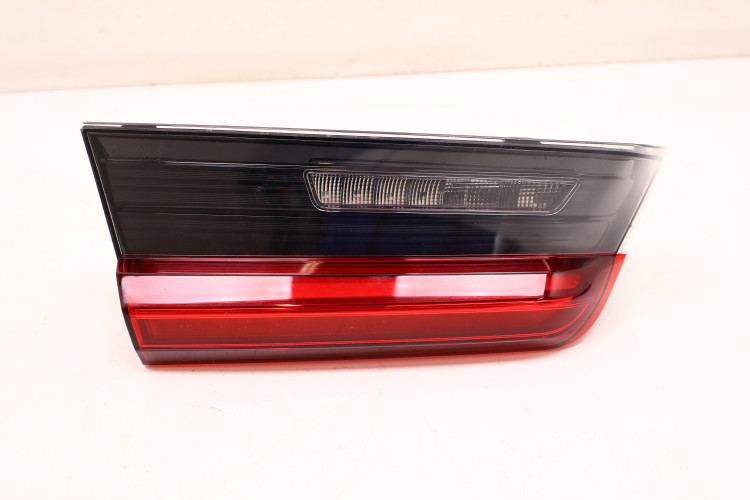 BMW 3 G21 LAMPA KLAPY BAGAŻNIKA LEWA TYŁ H7742045310