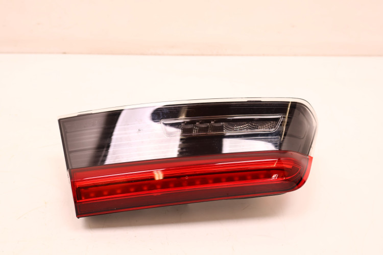 BMW 3 G21 LAMPA KLAPY BAGAŻNIKA LEWA TYŁ H7742045310