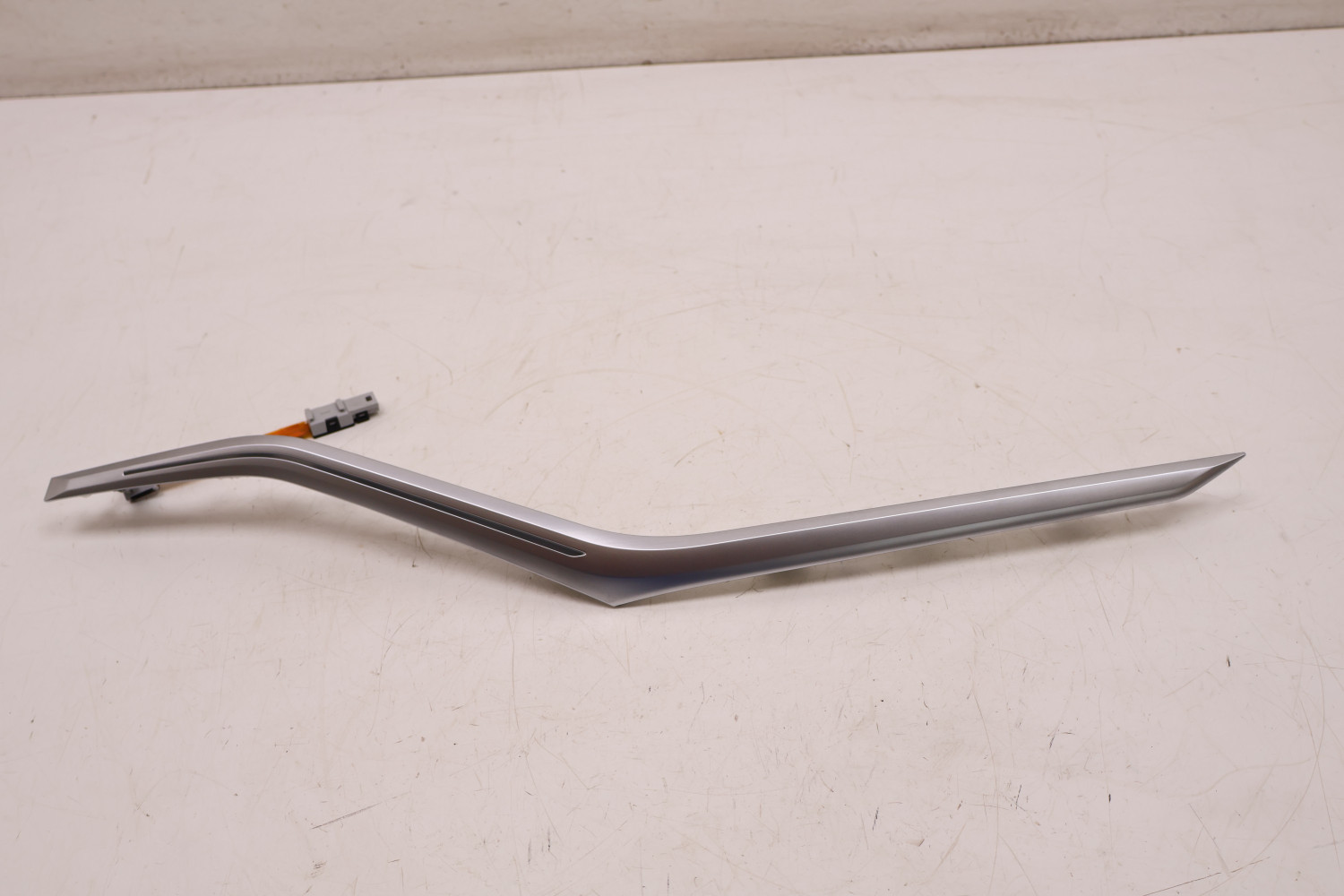 BMW 3 G21 DEKOR PODŚWIETLENIE TAPICERKI BOCZKA DRZWI PRAWY TYŁ 63.316999932