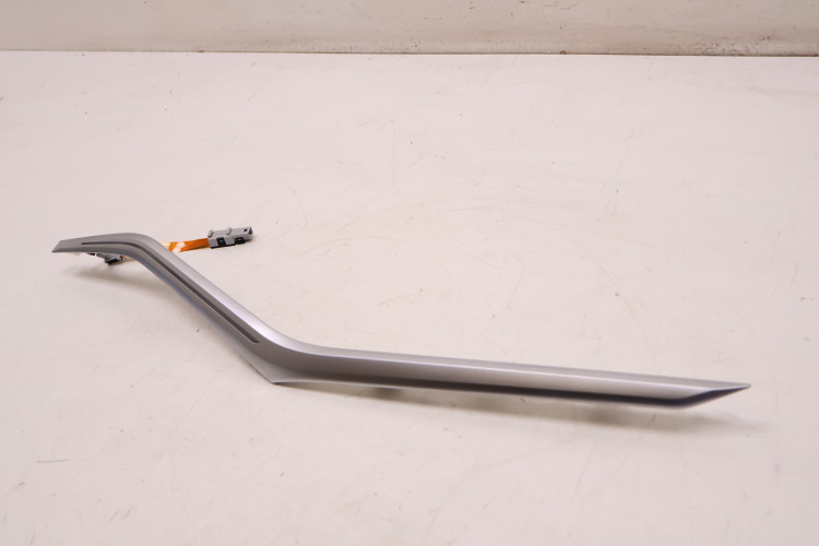 BMW 3 G21 DEKOR PODŚWIETLENIE TAPICERKI BOCZKA DRZWI PRAWY TYŁ 63.316999932