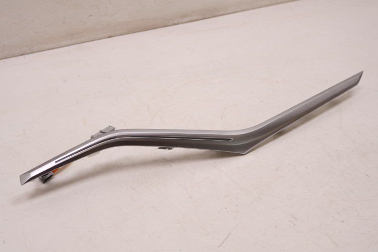 BMW 3 G21 DEKOR PODŚWIETLENIE TAPICERKI BOCZKA DRZWI PRAWY TYŁ 63.316999932