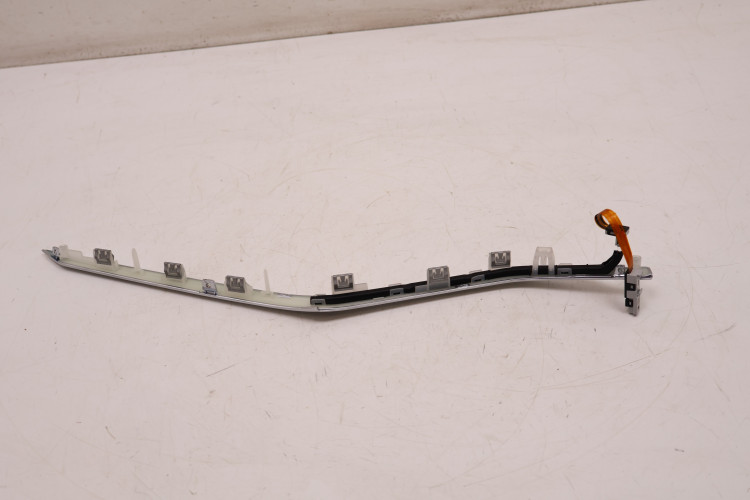 BMW 3 G21 DEKOR PODŚWIETLENIE TAPICERKI BOCZKA DRZWI PRAWY TYŁ 63.316999932
