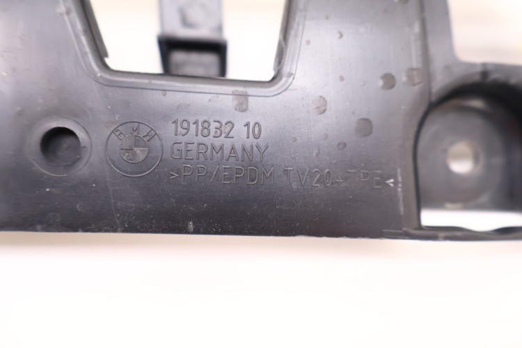 BMW 3 G20/21 M-PAKIET ADAPTER ŚLIZG ZDERZAKA PRZÓD