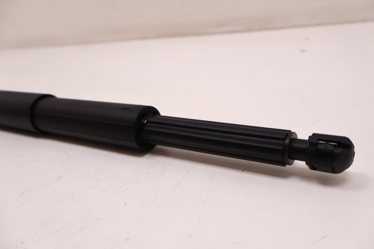 BMW 3 G21 SIŁOWNIIK KLAPY BAGAŻNIKA 7453413