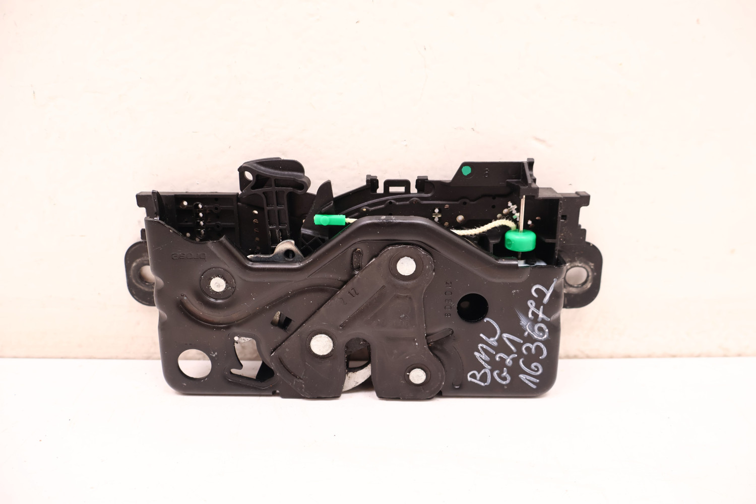 BMW 3 G21 ZAMEK KLAPY BAGAŻNIKA 163672
