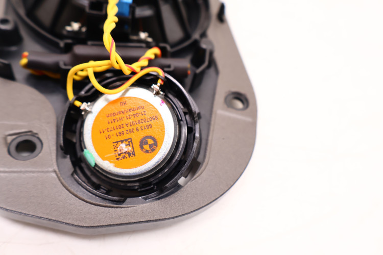 BMW 3 G21 GŁOŚNIK PODSUFITKI LEWY 2622487