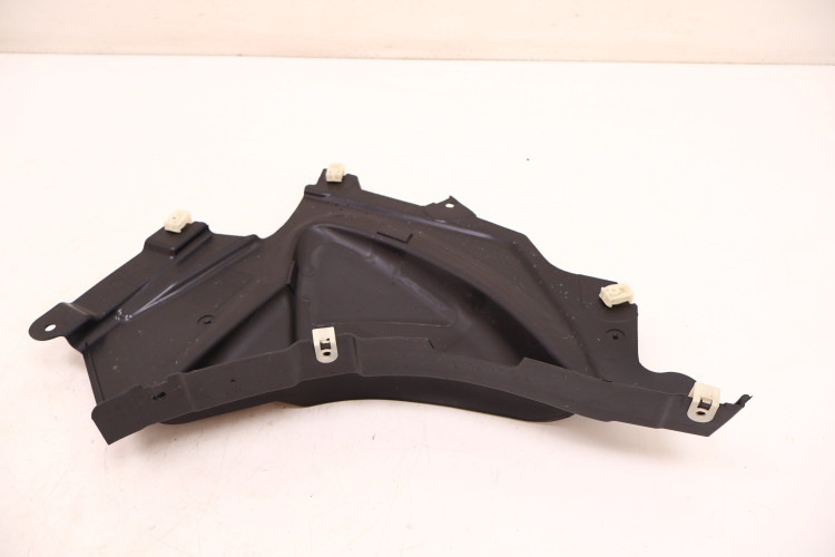 BMW 3 G20/21 OSŁONA NADKOLA TRÓJKĄT PRAWA PRZÓD 51718074892, 74850613