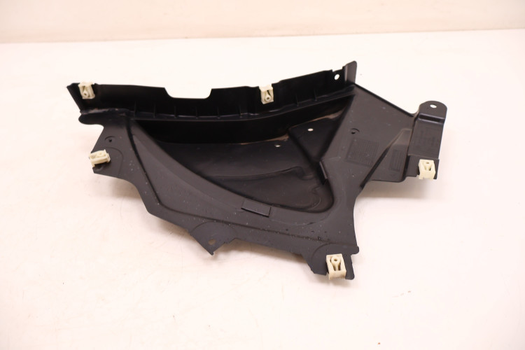 BMW 3 G20/21 OSŁONA NADKOLA TRÓJKĄT PRAWA PRZÓD 51718074892, 74850613