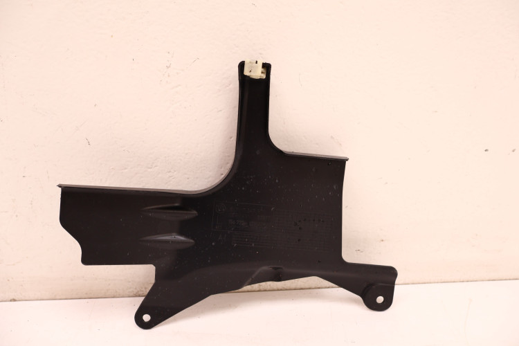 BMW 3 G20/21 OSŁONA PRZEKŁADNI KIEROWNICZEJ LEWA 51717340879
