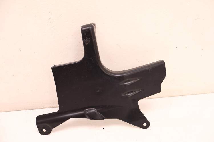 BMW 3 G20/21 OSŁONA PRZEKŁADNI KIEROWNICZEJ LEWA 51717340879