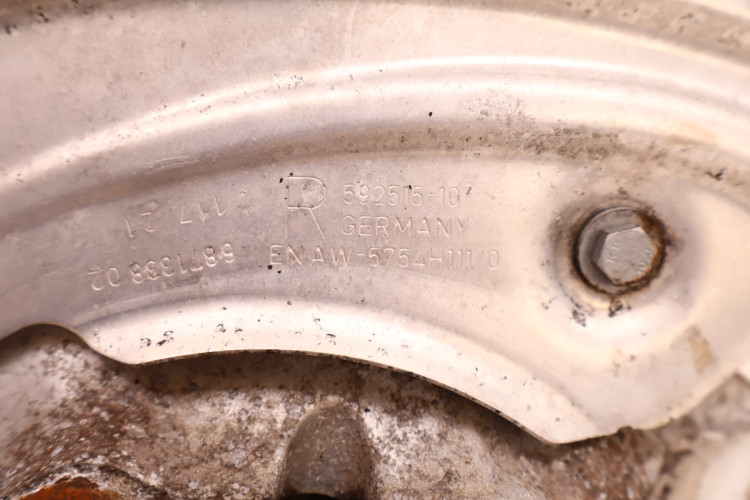 BMW 3 G20/21 330E PIASTA ZWROTNICA PRAWA PRZÓD 62165415