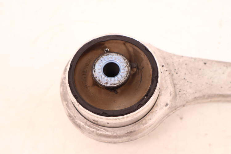 BMW 3 G20/21 330E WAHACZ PRAWY PRZÓD 6879850