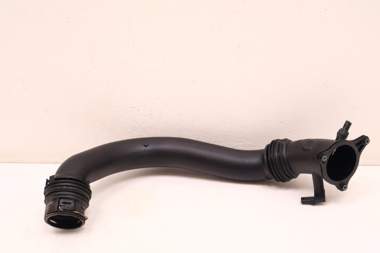 BMW 3 G20/21 330E RURA PRZEWÓD POWIETRZA 23557610
