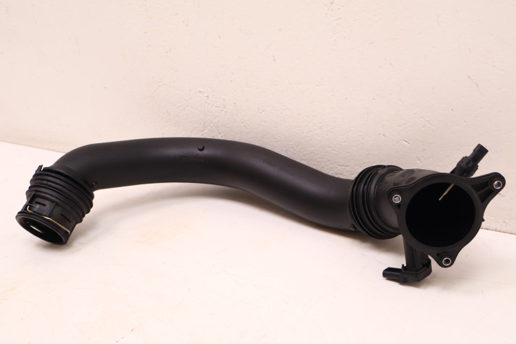 BMW 3 G20/21 330E RURA PRZEWÓD POWIETRZA 23557610