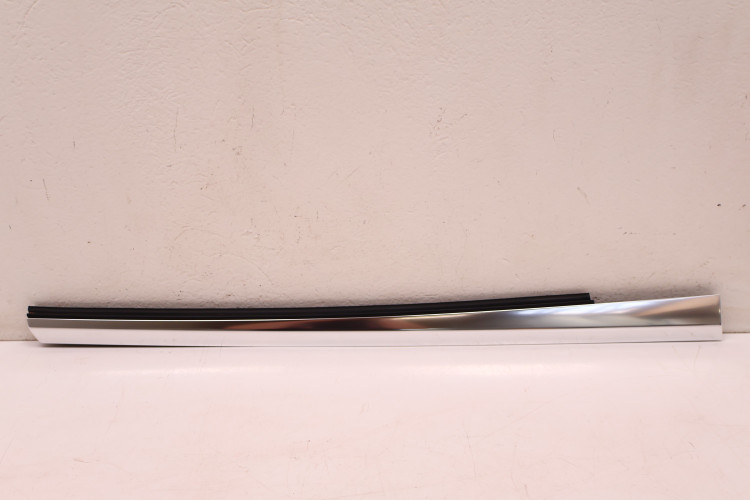 MERCEDES-BENZ CLE A236 LISTWA ZGARNIAJĄCA LEWA TYŁ A2366705100